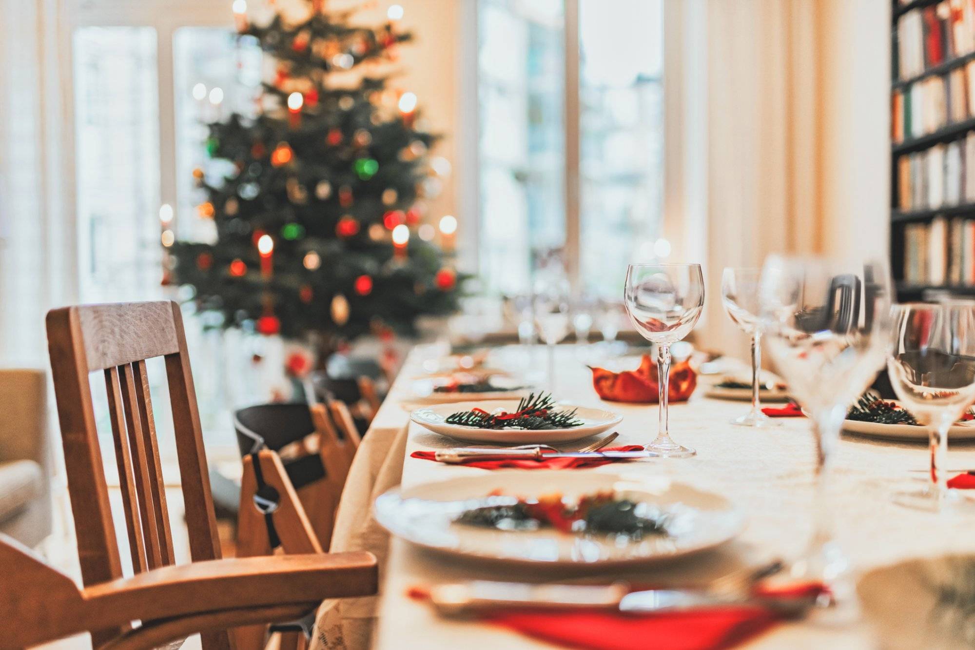 christmas dining table Enjoy Delicious Christmas Food in Grapevine at Grapevine Towne Center